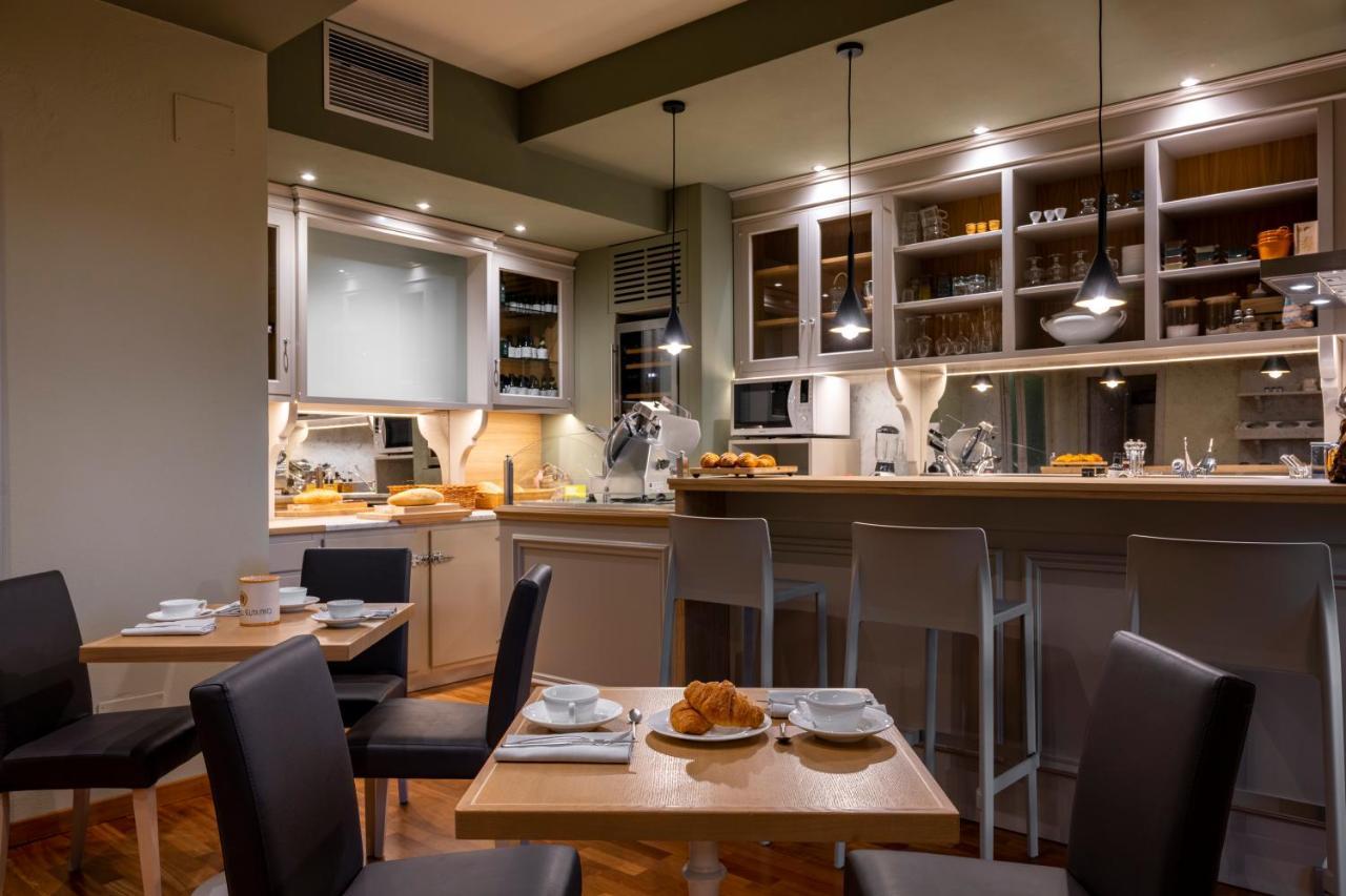 Hotel Rutiliano 皮恩扎 外观 照片